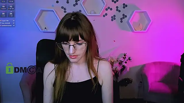 Snapshot of ava_mystic_ chatting on 11.30.25 ava mystic online show from 11.30.25