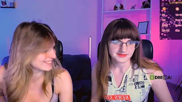 Snapshot of ava_mystic_ chatting on 12.01.25 ava mystic online show from 12.01.25