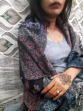 Aarti-kumri online show from 11.20.25