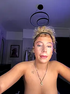 Snapshot of Aurorajadex chatting on 10.09.25 Aurorajadex online show from 10.09.25