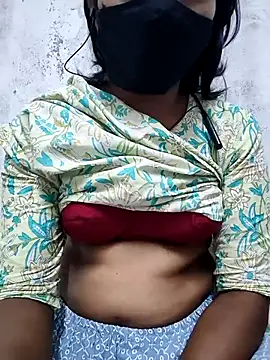 Snapshot of deepa-telugu143 chatting on 09.09.25 deepa-telugu143 online show from 09.09.25