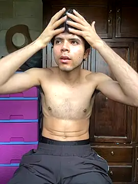 Axel-Mejia online show from 10.31.25