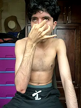 Axel-Mejia online show from 11.20.25