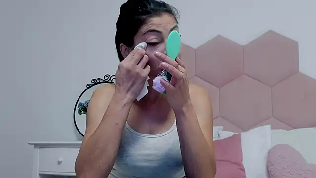 LadyLiia online show from 01.17.25