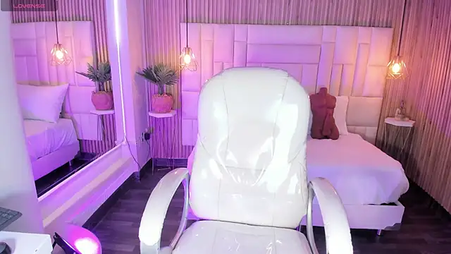 DulceGreem online show from 12.18.25