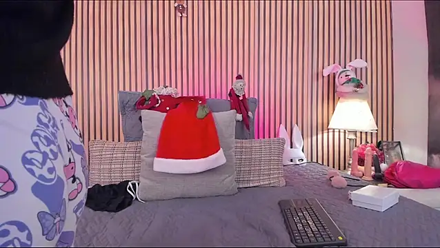 keeyla stone online show from 12.19.25