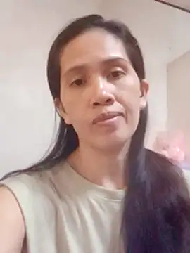 Snapshot of Sweet-n-HotCandy chatting on 07.18.26 Sweet-n-HotCandy online show from 07.18.26
