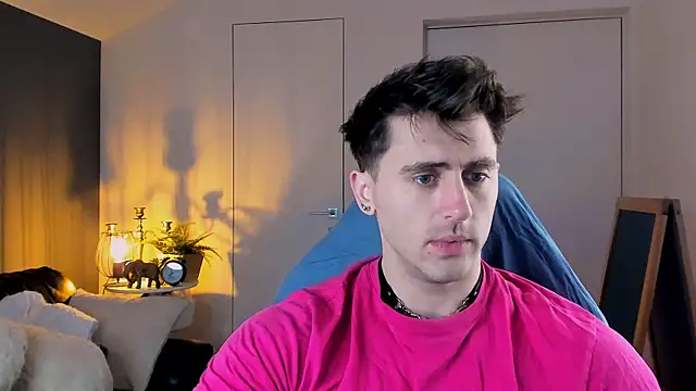 Oscar Miller  online show from 11.20.25