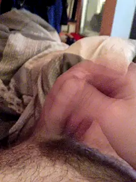 Snapshot of Tom1199Timer chatting on 10.18.25 Tom1199Timer online show from 10.18.25