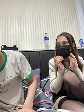 lovburger online show from 04.25.26