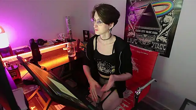 Snapshot of polaris_industries chatting on 04.02.26 polaris industries online show from 04.02.26