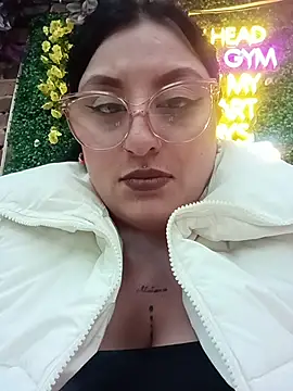 megan fox5 online show from 12.16.25