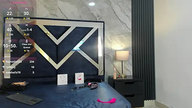 VioletRose as online show from 10.10.25