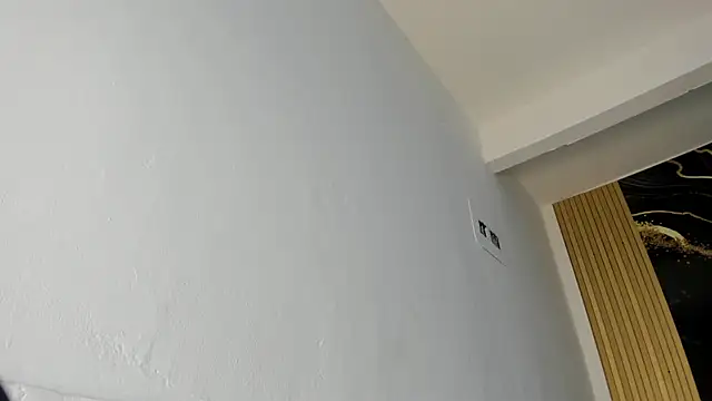 VioletRose as online show from 12.18.25