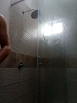 Snapshot of 18matthew chatting on 02.12.26 18matthew online show from 02.12.26