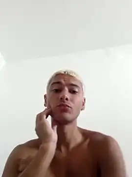 zyonboy1 online show from 01.06.26