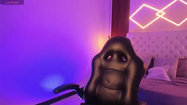 ZamabyCrucie online show from 01.08.26