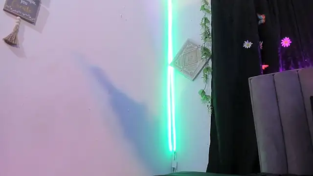 AkiraStone  online show from 09.26.25