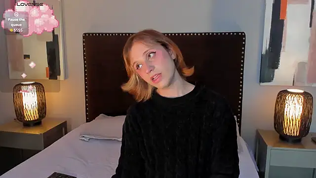 seraphine star online show from 04.01.26