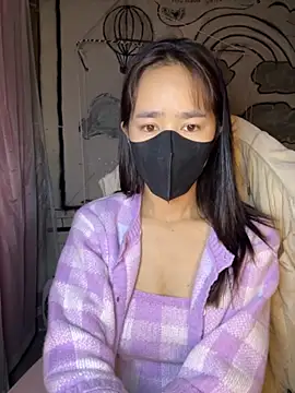 TiNa 04 online show from 11.22.25