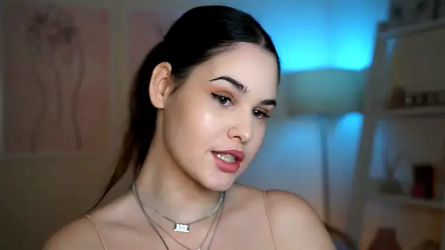 BustyGff online show from 10.15.25