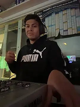 Snapshot of StrokingDaddy4 chatting on 03.02.26 StrokingDaddy4 online show from 03.02.26