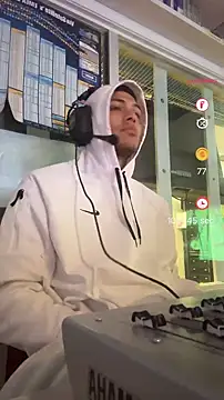 Snapshot of StrokingDaddy4 chatting on 03.06.26 StrokingDaddy4 online show from 03.06.26