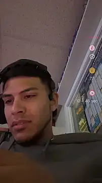 Snapshot of StrokingDaddy4 chatting on 03.11.26 StrokingDaddy4 online show from 03.11.26