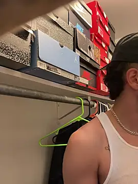 Snapshot of StrokingDaddy4 chatting on 03.11.26 StrokingDaddy4 online show from 03.11.26