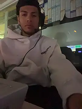 Snapshot of StrokingDaddy4 chatting on 04.02.26 StrokingDaddy4 online show from 04.02.26