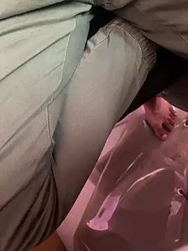 Snapshot of SexyImran chatting on 10.11.25 SexyImran online show from 10.11.25