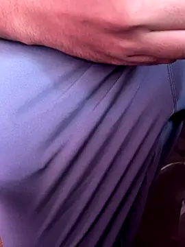 Snapshot of SexyImran chatting on 10.13.25 SexyImran online show from 10.13.25