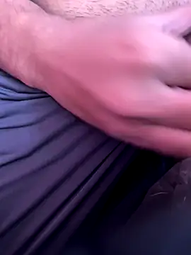 Snapshot of SexyImran chatting on 10.22.25 SexyImran online show from 10.22.25