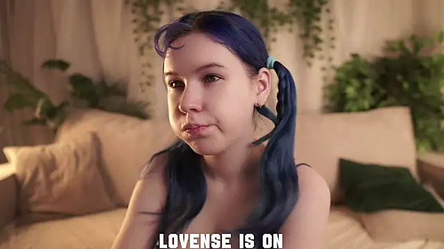 ElizSpieth online show from 12.20.25