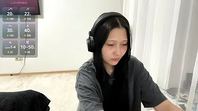 sary flame online show from 09.14.25