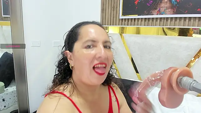 Luna Naughty1 online show from 02.14.26