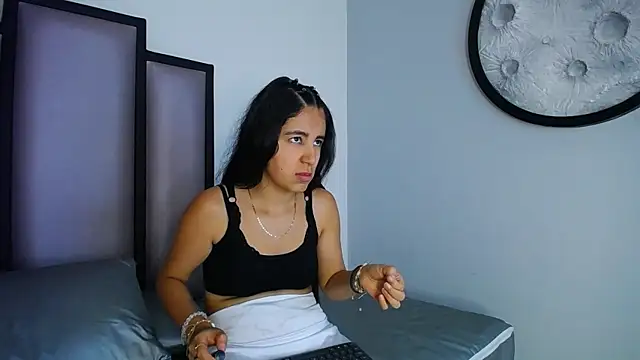 Lucy-23 online show from 10.08.25