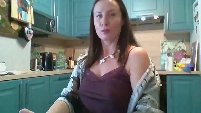 ALICAINWONDERLAND online show from 11.08.25