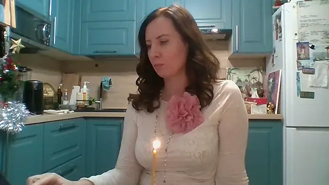 ALICAINWONDERLAND online show from 01.08.26