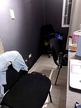 Venus Rivers online show from 09.20.25