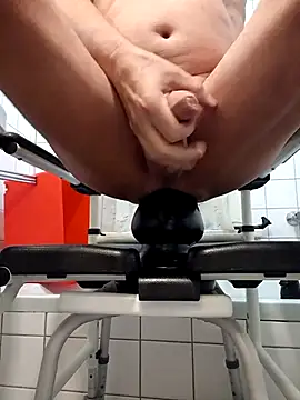 toywood online show from 10.02.25