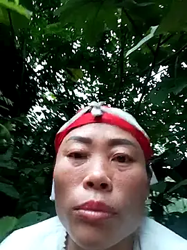 Snapshot of CoMay003 chatting on 09.11.25 CoMay003 online show from 09.11.25