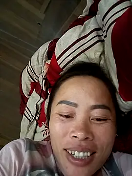 Snapshot of CoMay003 chatting on 09.28.25 CoMay003 online show from 09.28.25