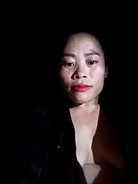 Snapshot of CoMay003 chatting on 10.01.25 CoMay003 online show from 10.01.25