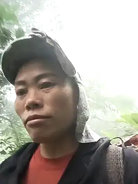 Snapshot of CoMay003 chatting on 10.03.25 CoMay003 online show from 10.03.25