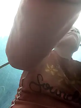 Snapshot of CoMay003 chatting on 10.20.25 CoMay003 online show from 10.20.25