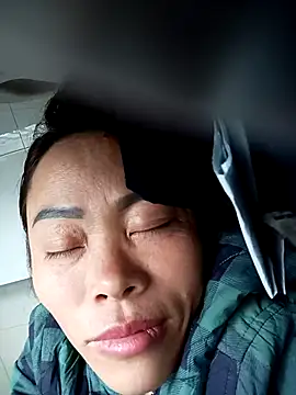 CoMay003 online show from 11.27.25