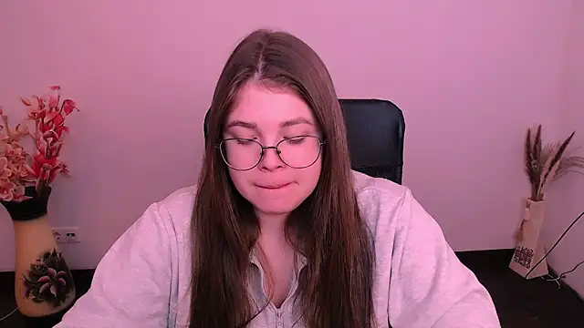  Lovely Mary online show from 10.16.25