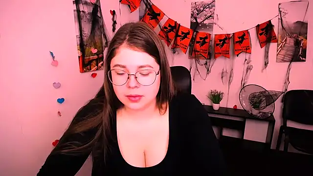  Lovely Mary online show from 10.29.25