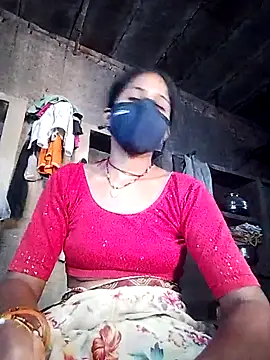 Snapshot of MISS-KAYA chatting on 09.11.25 MISS-KAYA online show from 09.11.25